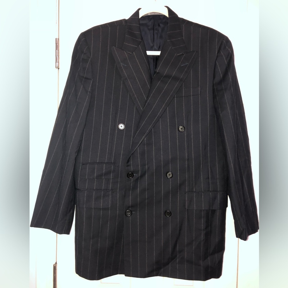 Hickey freeman suit jacket Black with stripes 42R wool
*see description